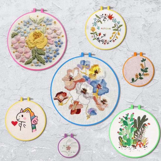 Margoun 5PCS Embroidery Hoops Set and 155-Color Threads for Needlework and Cross Stitch