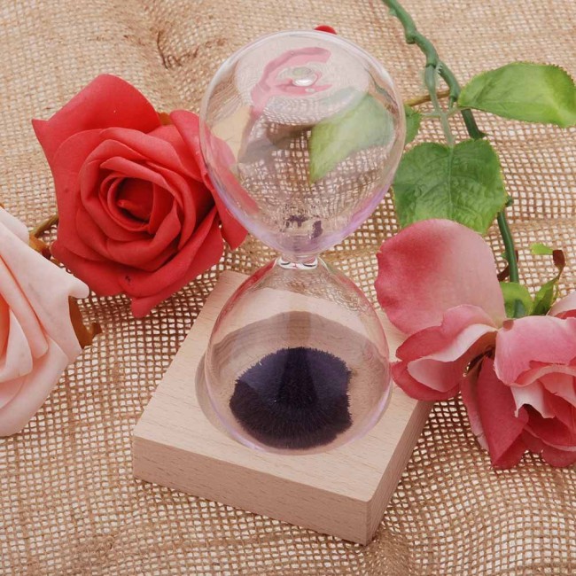 Margoun Magnetic Sand Hourglass with One Minute Countdown and Wooden Base for Desktop and Decor 12 x 5 cm