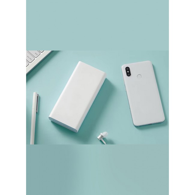 CATANES 20000mAh Power Bank Portable Charger,18W High Capacity, External Battery Pack Compatible with Smart Devices - White